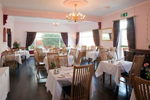 Hotel Royal Sportsman Porthmadog
